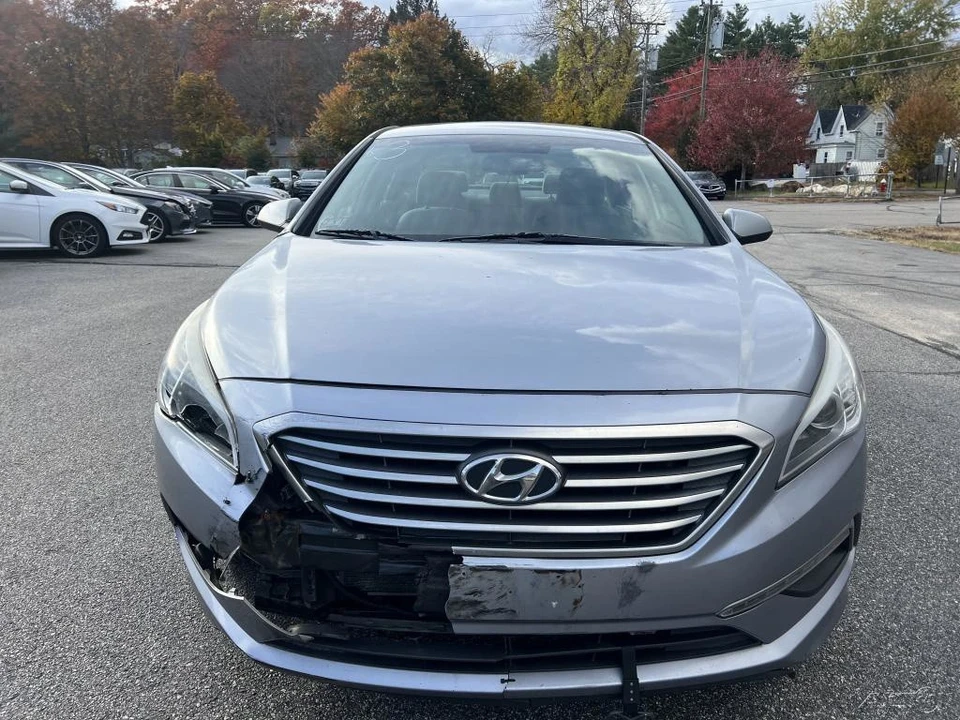 2015 Hyundai Sonata - Image 3 of 12