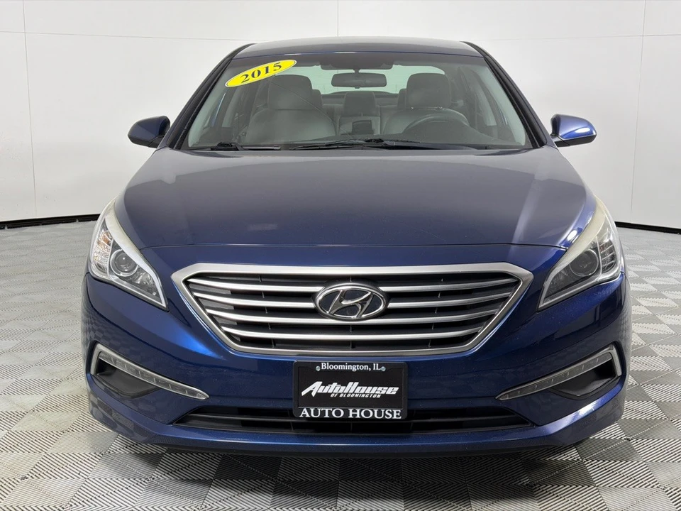 2015 Hyundai Sonata - Image 9 of 12