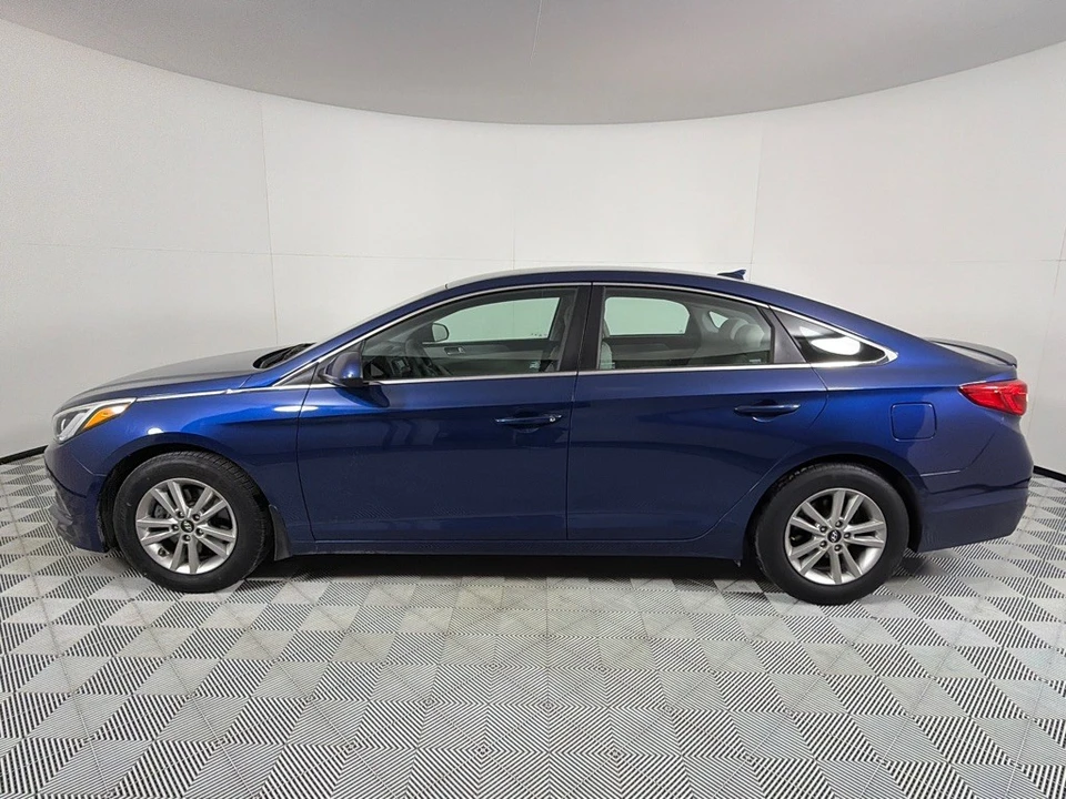 2015 Hyundai Sonata - Image 7 of 12