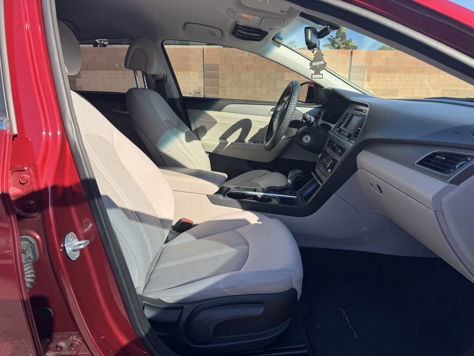 2015 Hyundai Sonata - Image 11 of 14