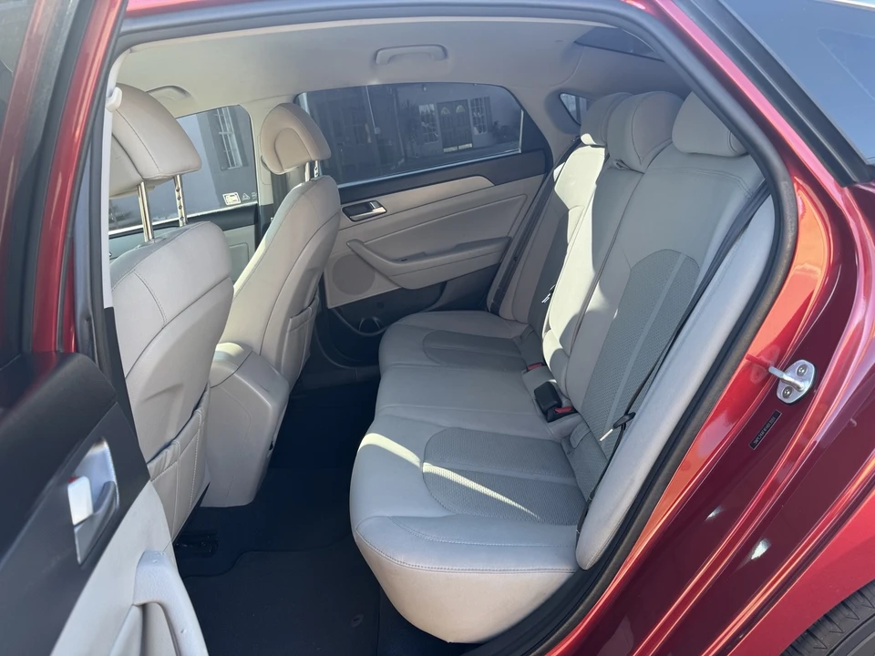 2015 Hyundai Sonata - Image 8 of 14