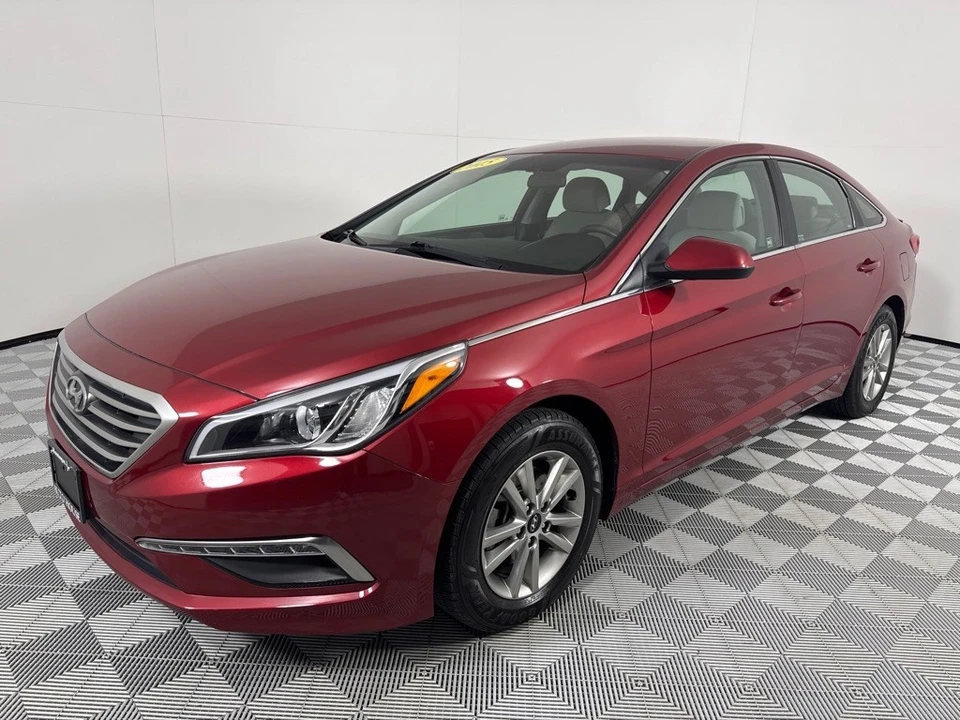 2015 Hyundai Sonata - Image 8 of 12