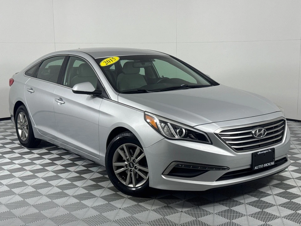 2015 Hyundai Sonata - Image 2 of 12