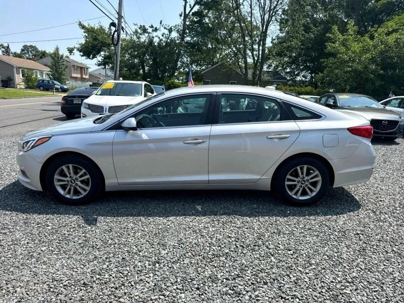 2015 Hyundai Sonata - Image 2 of 12