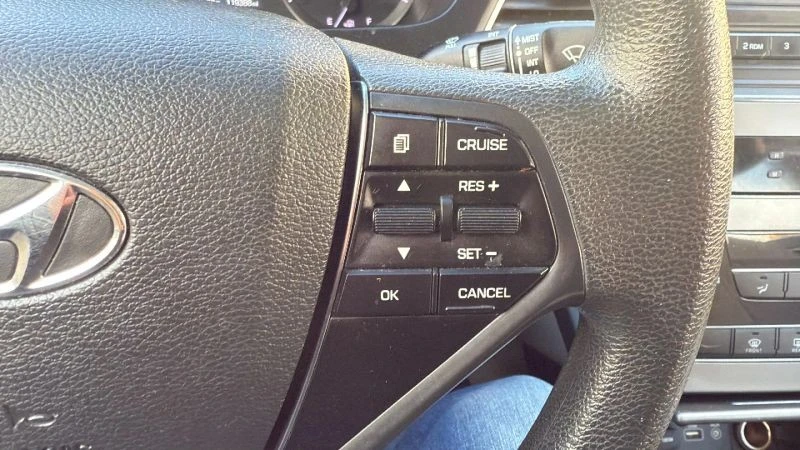 2015 Hyundai Sonata - Image 11 of 12