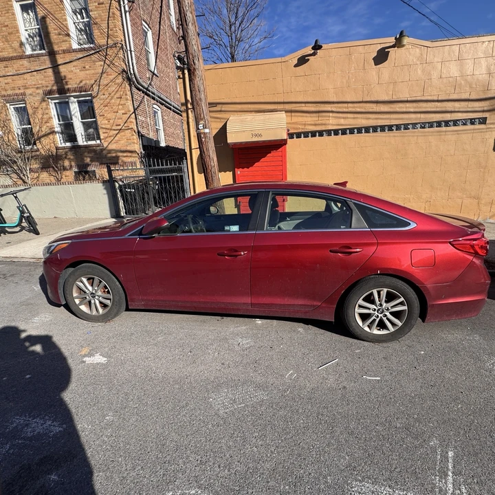 2015 Hyundai Sonata - Image 4 of 4