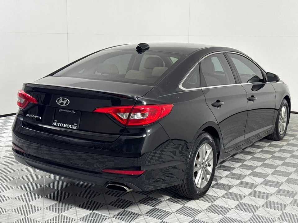 2015 Hyundai Sonata - Image 5 of 21