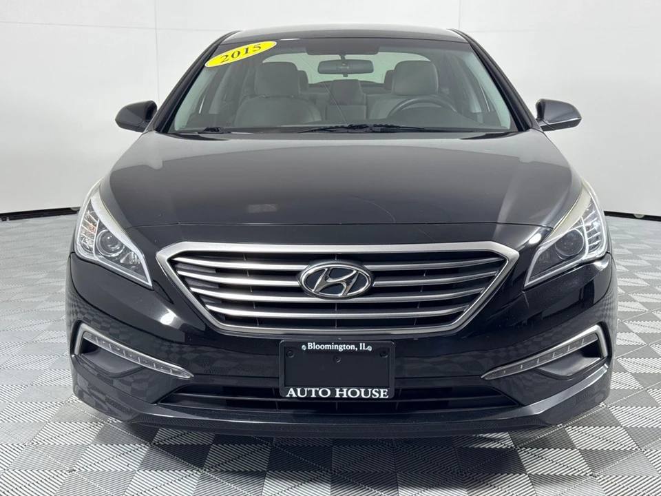 2015 Hyundai Sonata - Image 12 of 21