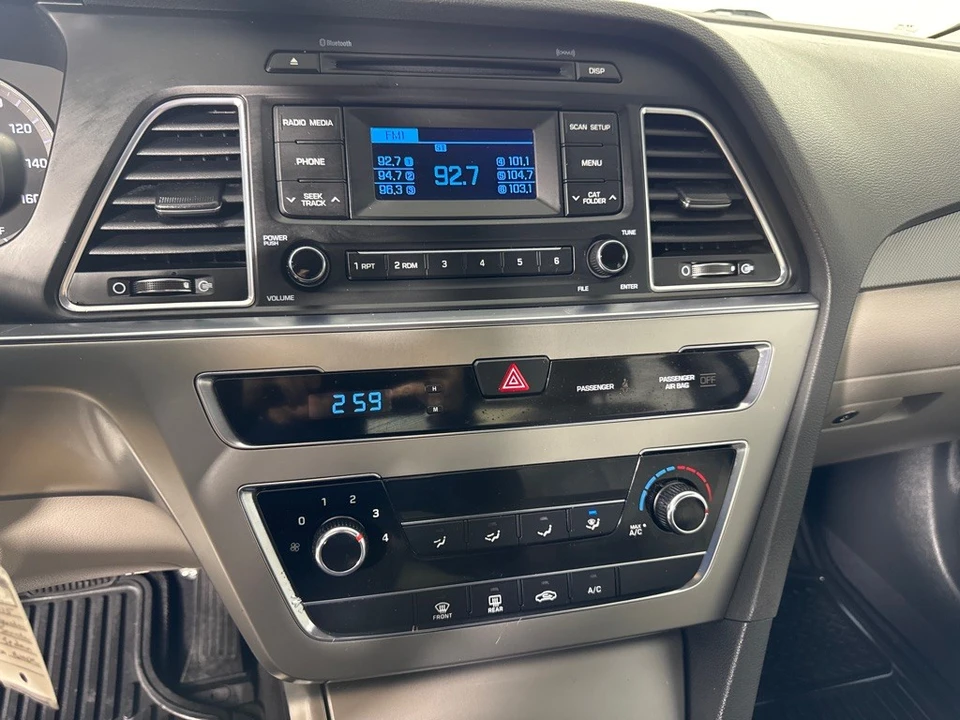 2015 Hyundai Sonata - Image 18 of 21