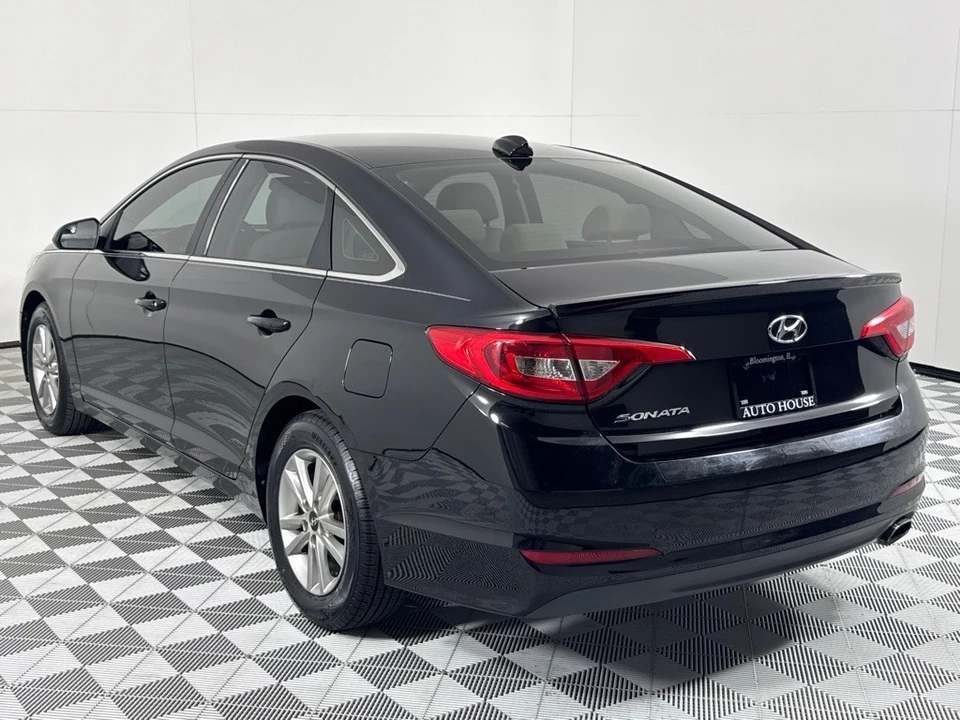 2015 Hyundai Sonata - Image 7 of 21