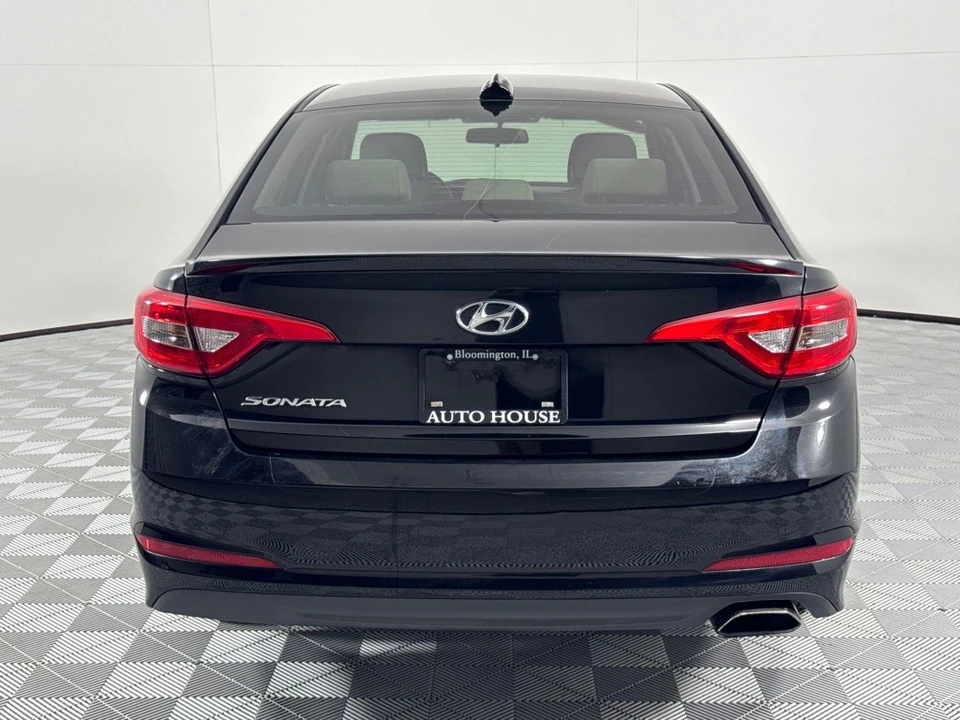 2015 Hyundai Sonata - Image 6 of 21