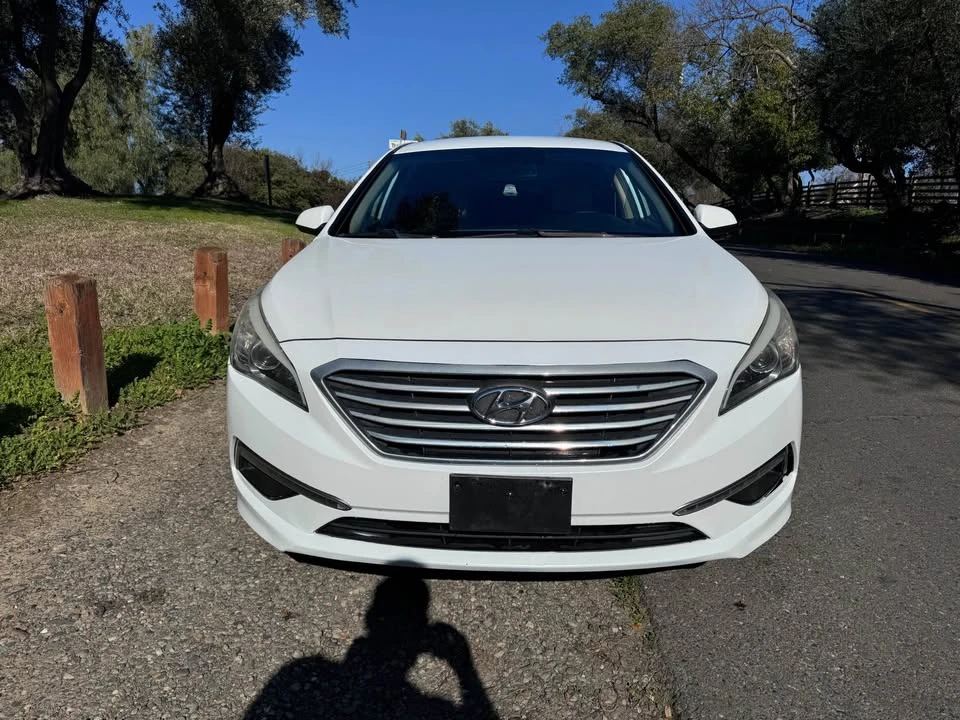 2015 Hyundai Sonata - Image 2 of 14