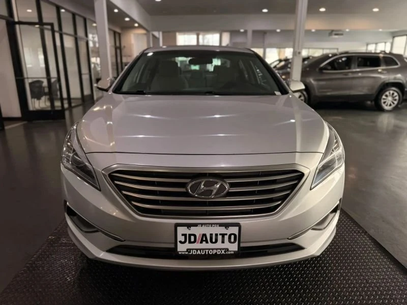 2015 Hyundai Sonata - Image 3 of 20