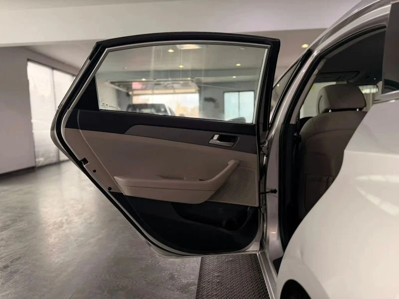 2015 Hyundai Sonata - Image 19 of 20