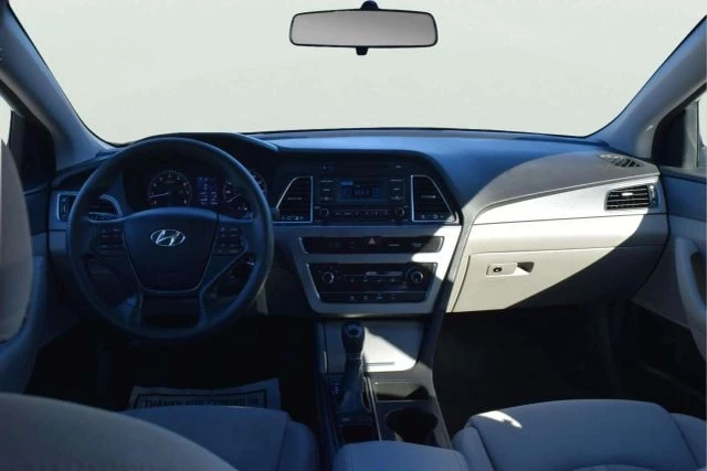 2015 Hyundai Sonata - Image 18 of 21