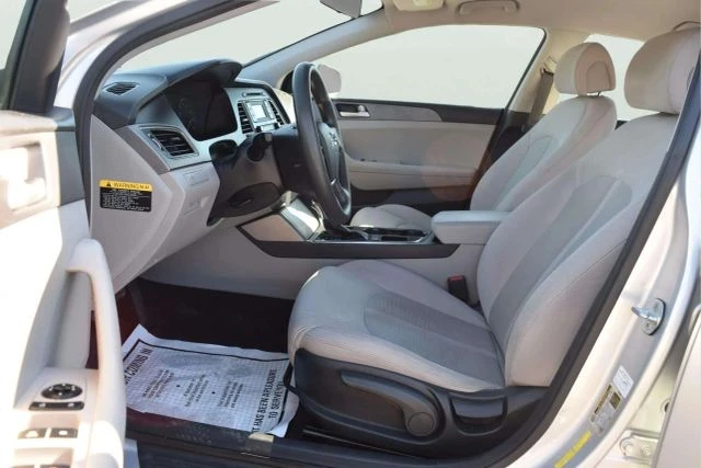 2015 Hyundai Sonata - Image 15 of 21