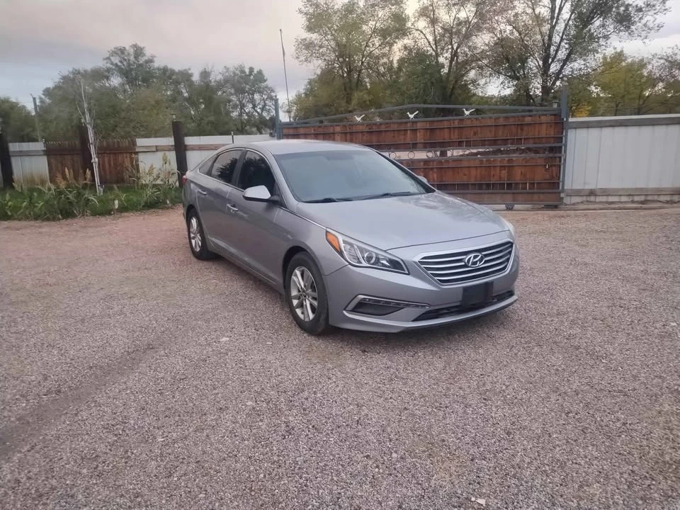 2015 Hyundai Sonata - Image 5 of 16