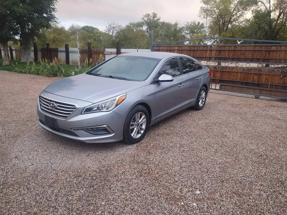 2015 Hyundai Sonata - Image 4 of 16