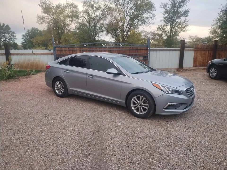 2015 Hyundai Sonata - Image 2 of 16