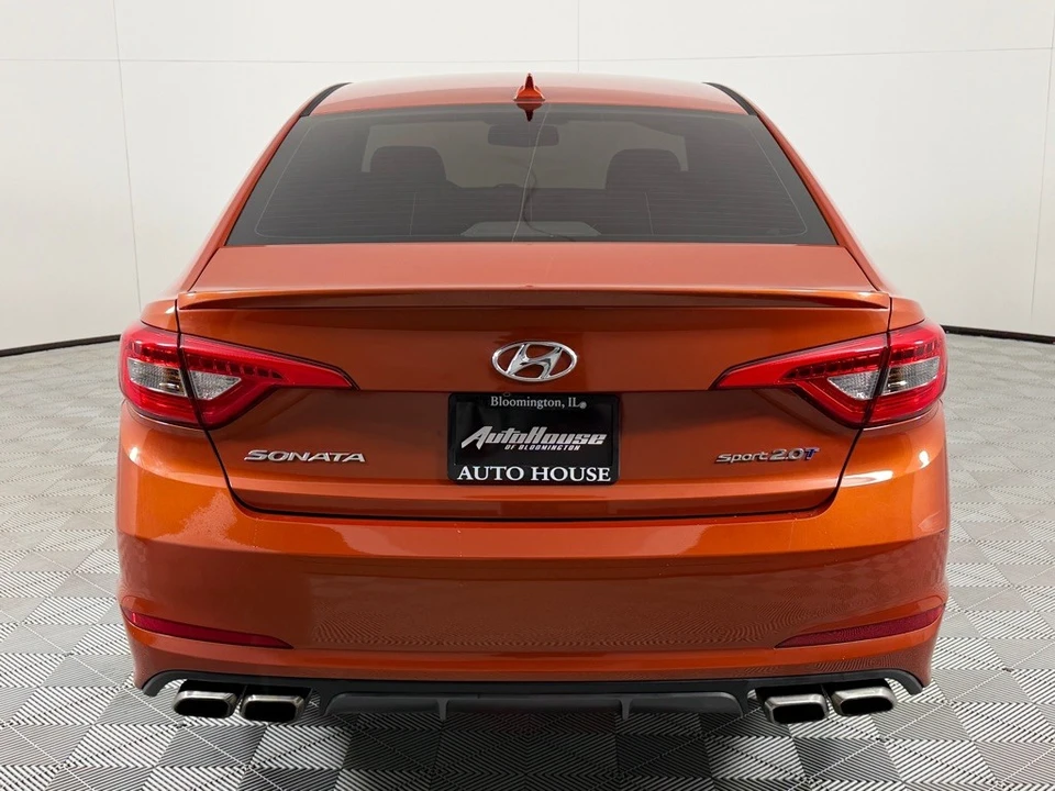 2015 Hyundai Sonata - Image 5 of 12