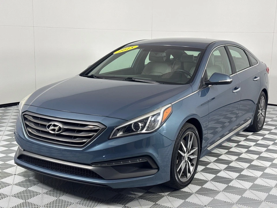 2015 Hyundai Sonata - Image 7 of 12