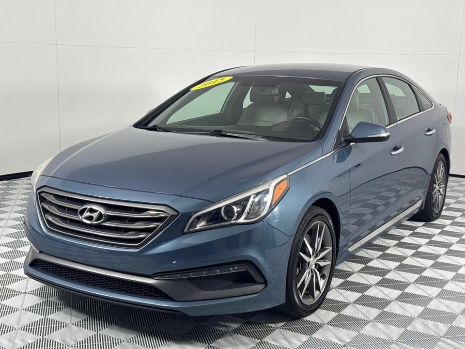 2015 Hyundai Sonata - Image 7 of 12