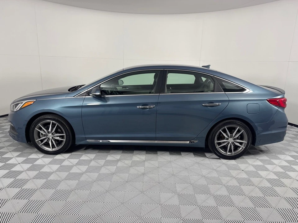 2015 Hyundai Sonata - Image 5 of 12