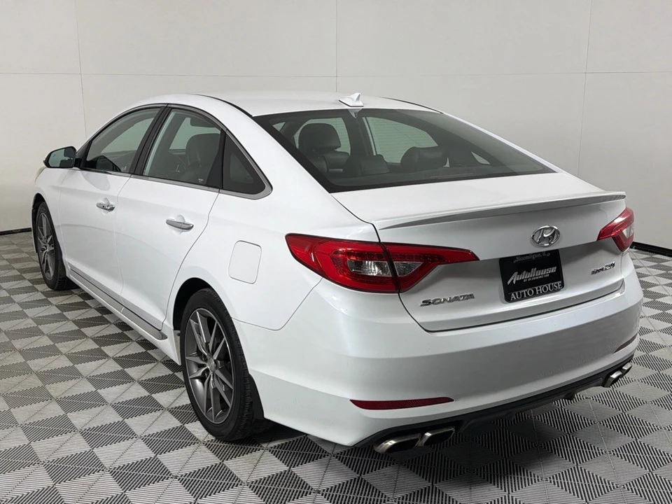 2015 Hyundai Sonata - Image 7 of 12