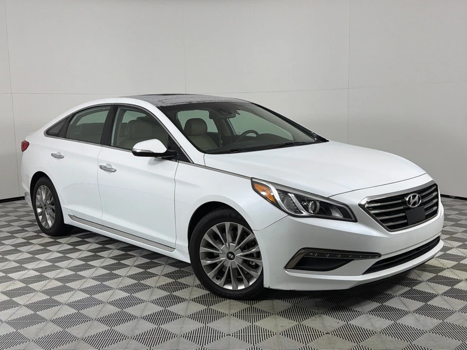 2015 Hyundai Sonata - Image 2 of 12