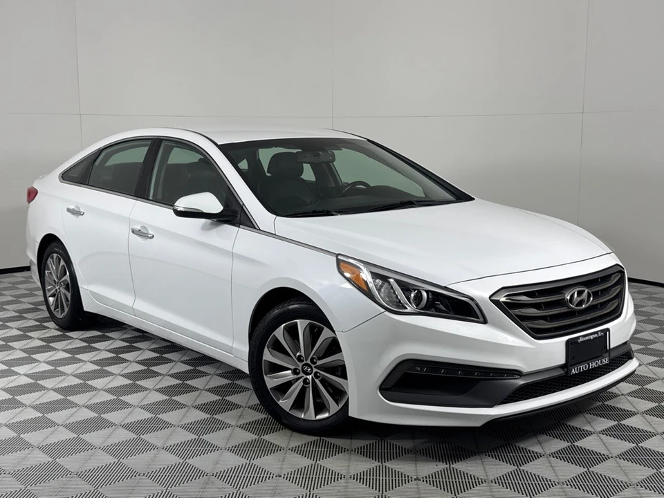 2015 Hyundai Sonata - Image 2 of 12
