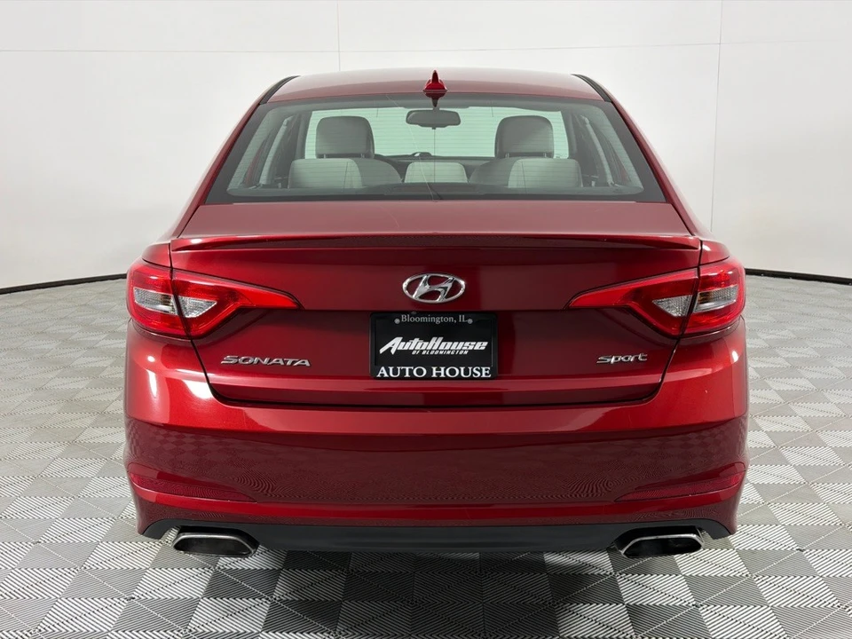 2015 Hyundai Sonata - Image 6 of 12