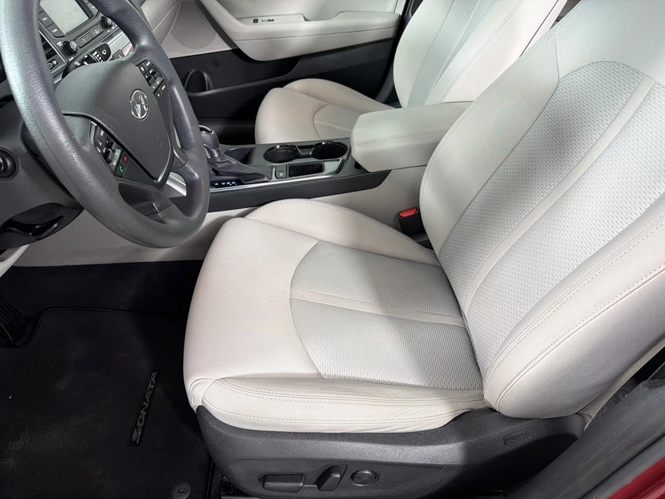 2015 Hyundai Sonata - Image 11 of 12