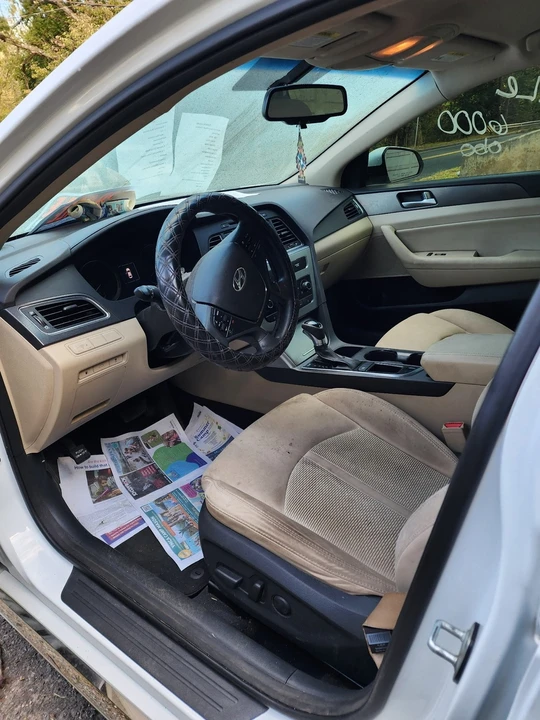 2015 Hyundai Sonata - Image 6 of 11