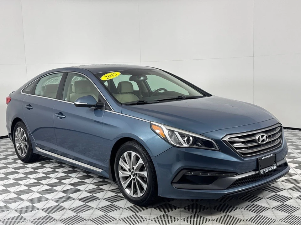 2015 Hyundai Sonata - Image 3 of 12