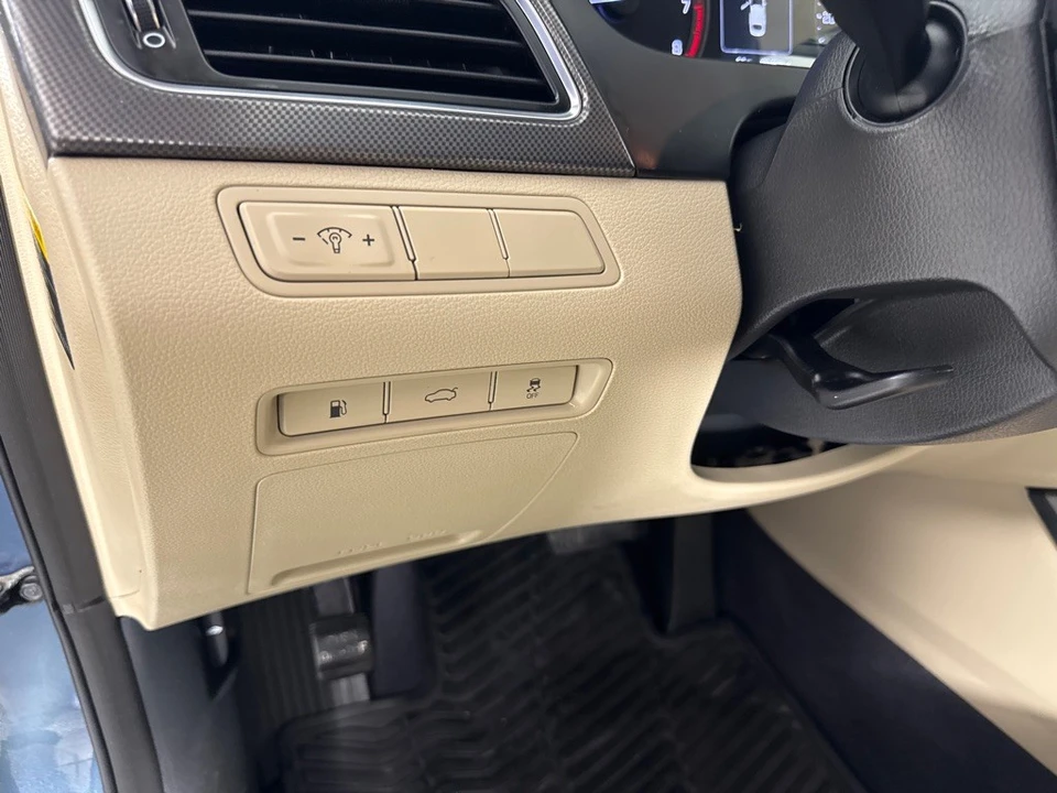 2015 Hyundai Sonata - Image 12 of 12