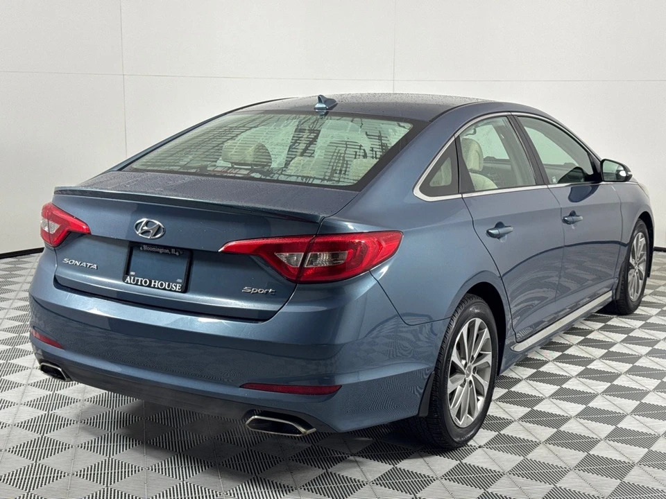 2015 Hyundai Sonata - Image 5 of 12