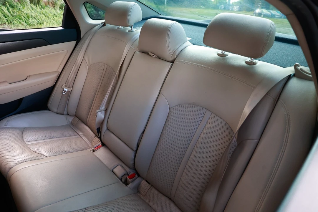 2015 Hyundai Sonata - Image 8 of 12