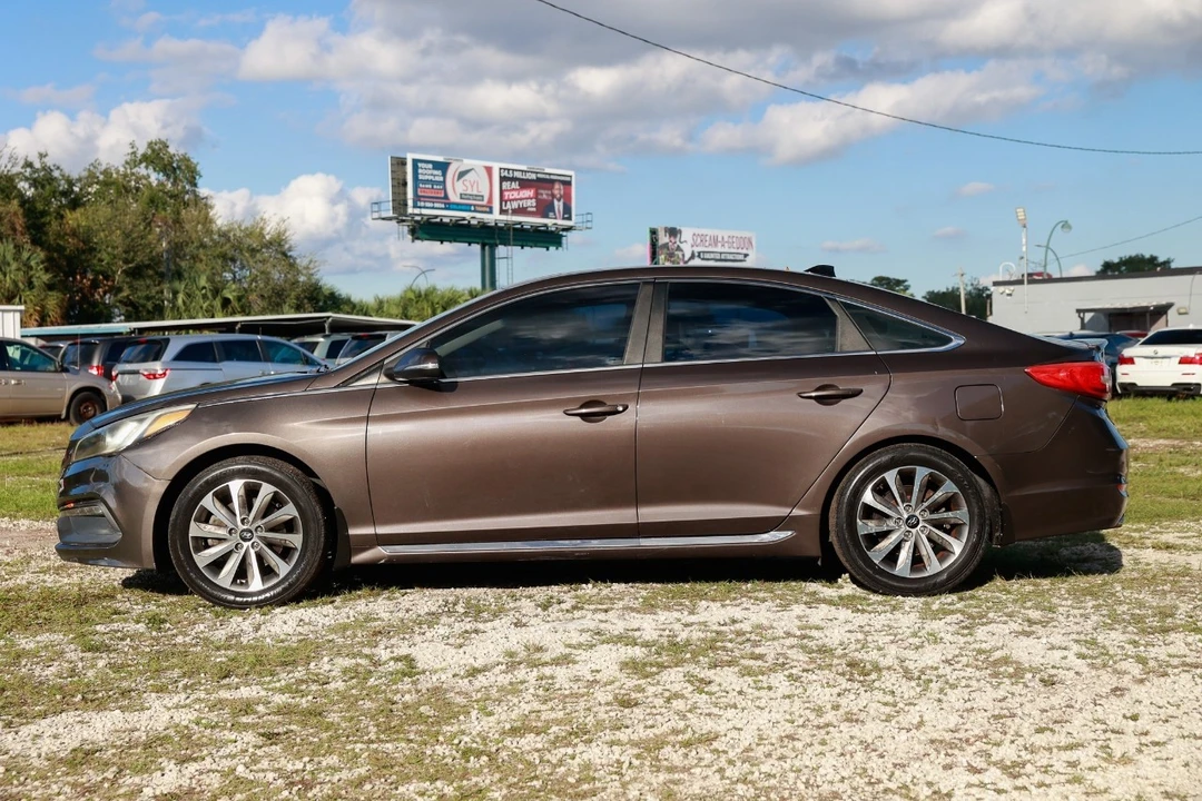 2015 Hyundai Sonata - Image 3 of 12