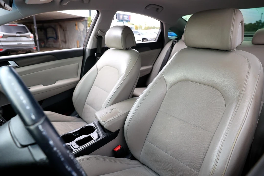 2015 Hyundai Sonata - Image 6 of 12