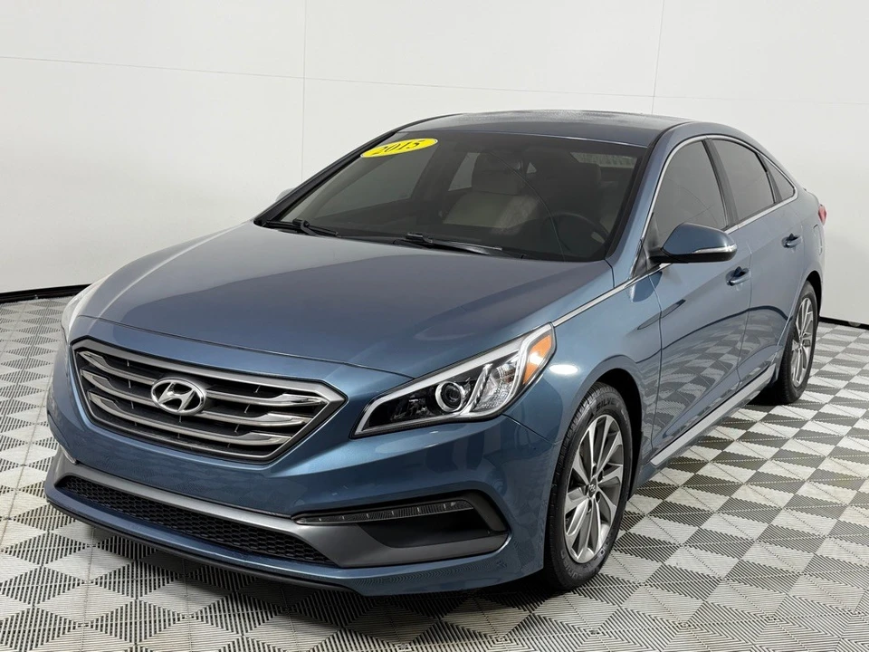 2015 Hyundai Sonata - Image 9 of 12