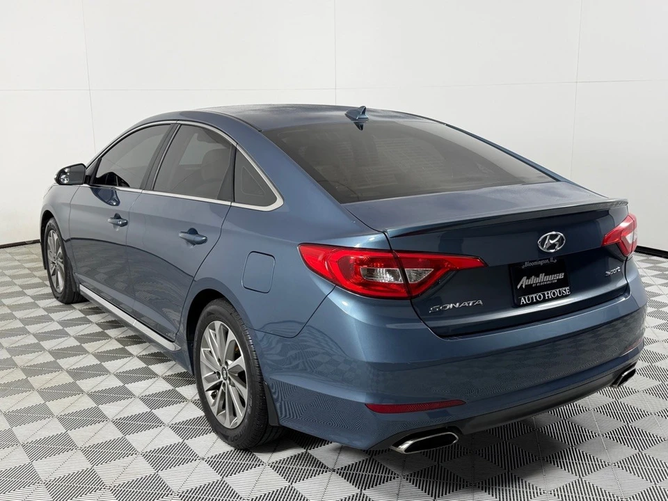 2015 Hyundai Sonata - Image 7 of 12