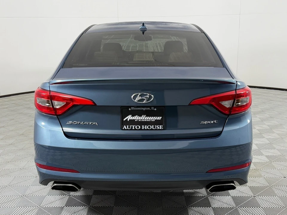 2015 Hyundai Sonata - Image 6 of 12