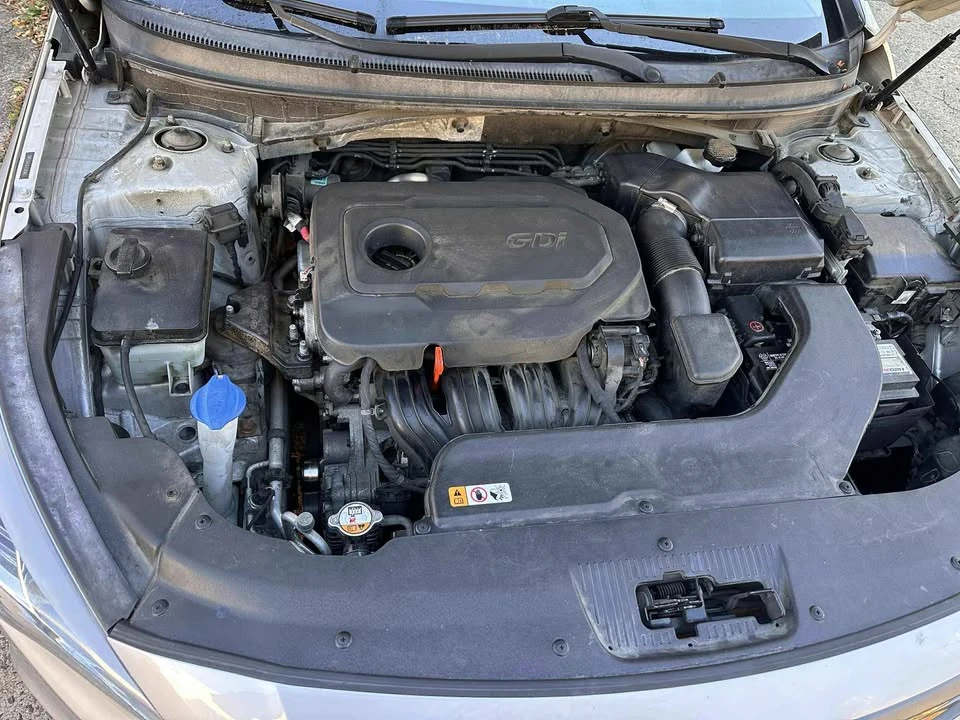 2015 Hyundai Sonata - Image 9 of 10