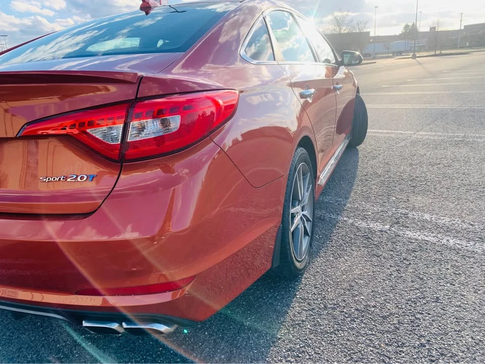 2015 Hyundai Sonata - Image 7 of 9