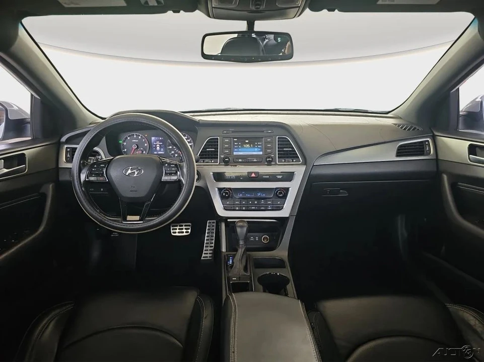 2015 Hyundai Sonata - Image 15 of 21