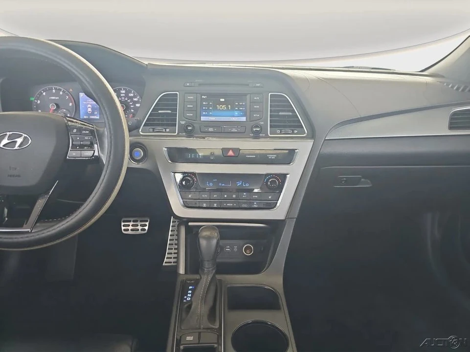 2015 Hyundai Sonata - Image 16 of 21