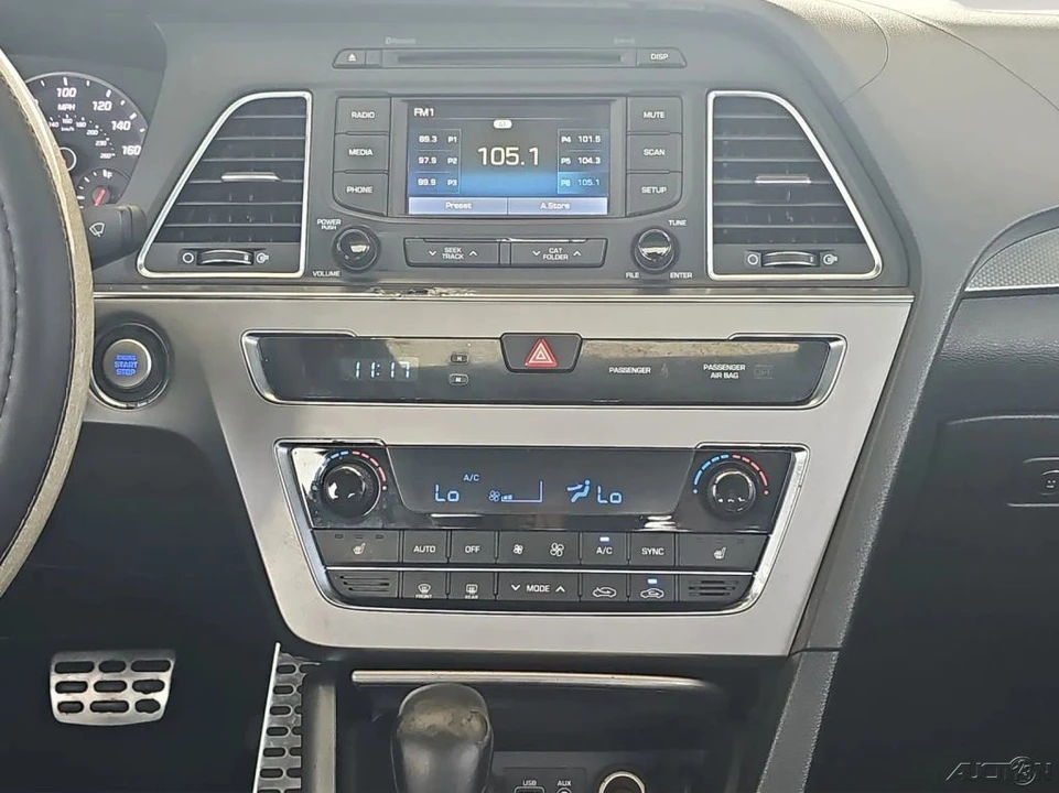2015 Hyundai Sonata - Image 17 of 21