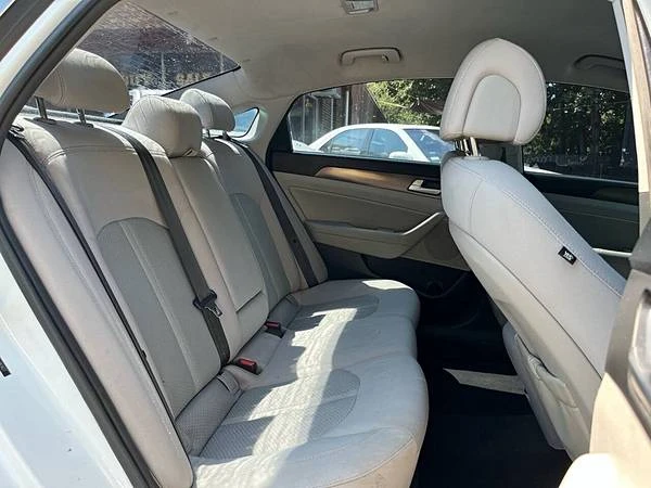 2015 Hyundai Sonata - Image 18 of 21