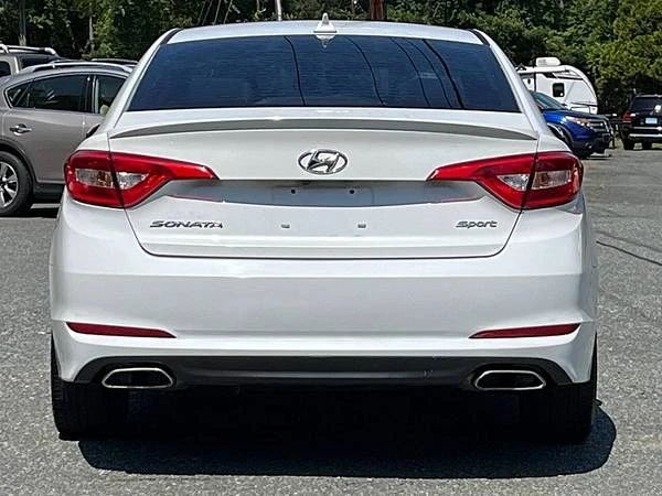 2015 Hyundai Sonata - Image 6 of 21