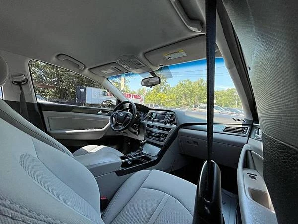2015 Hyundai Sonata - Image 17 of 21